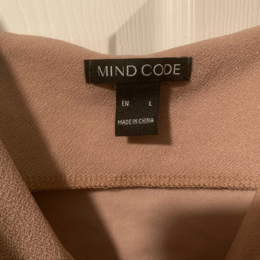 Mind Code tan top - Picture 4 of 4